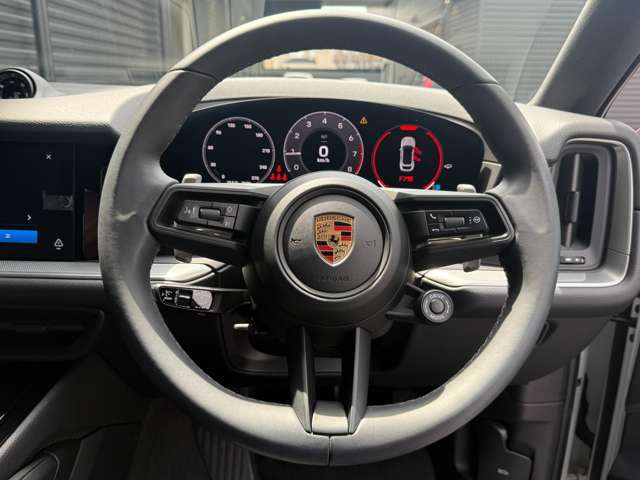 カイエンクーペ3.0 ティプトロニックS リアコンフォートベンチシート 4WD