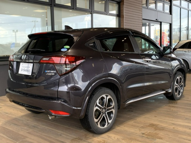 ヴェゼル1.5 ハイブリッド Z ホンダセンシング 4WD