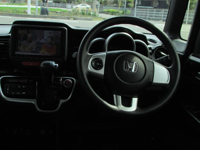 N-BOXカスタムG SSパッケージ ブラックスタイル