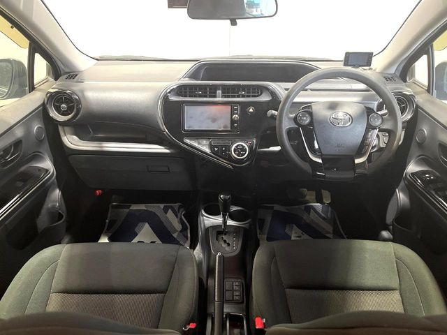 アクア1.5 S スタイルブラック