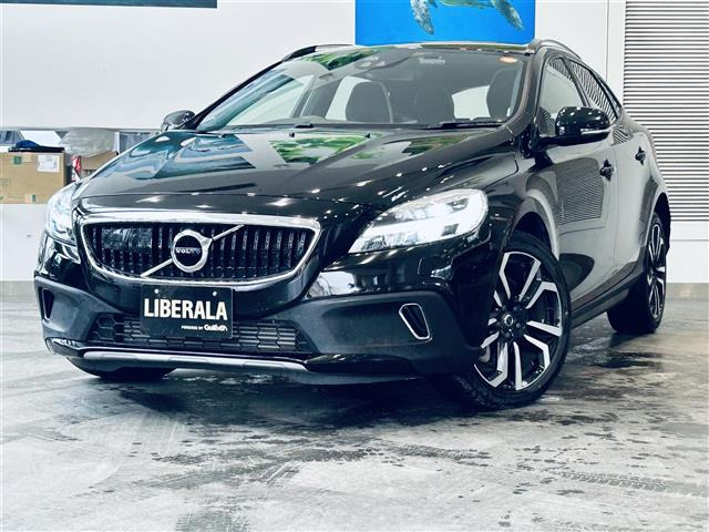 V40クロスカントリーD4 ダイナミック エディション ディーゼル