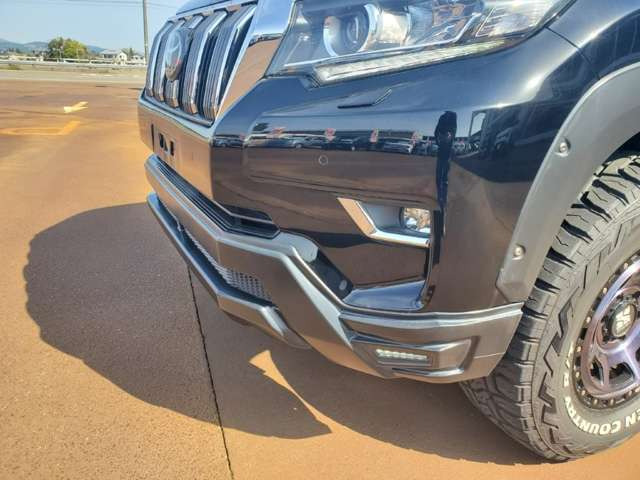 ランドクルーザープラド2.8 TX ディーゼル 4WD