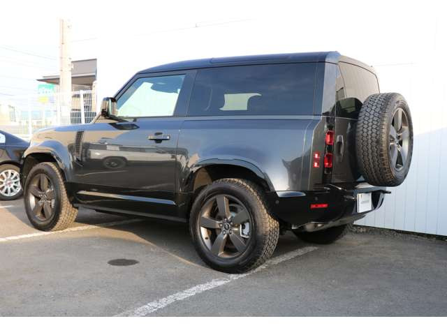 ディフェンダー90 Xダイナミック HSE 3.0L D350 ディーゼル 4WD