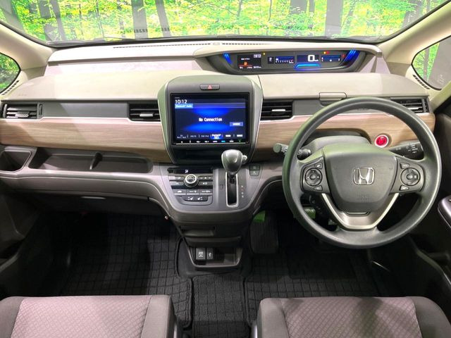 フリード1.5 G ホンダセンシング