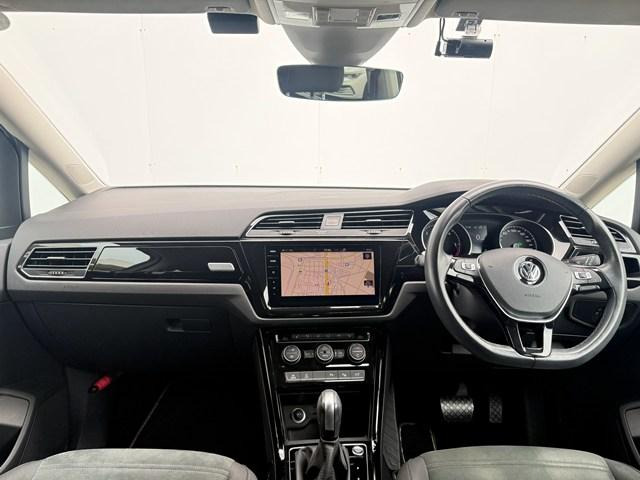 ゴルフトゥーランTDI ハイライン ディーゼル