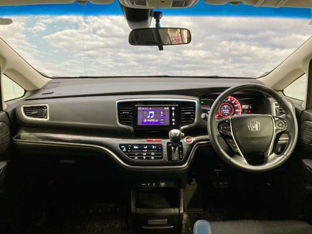 オデッセイ2.4 アブソルート 4WD