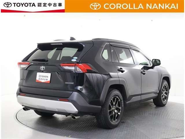 RAV42.0 アドベンチャー 4WD