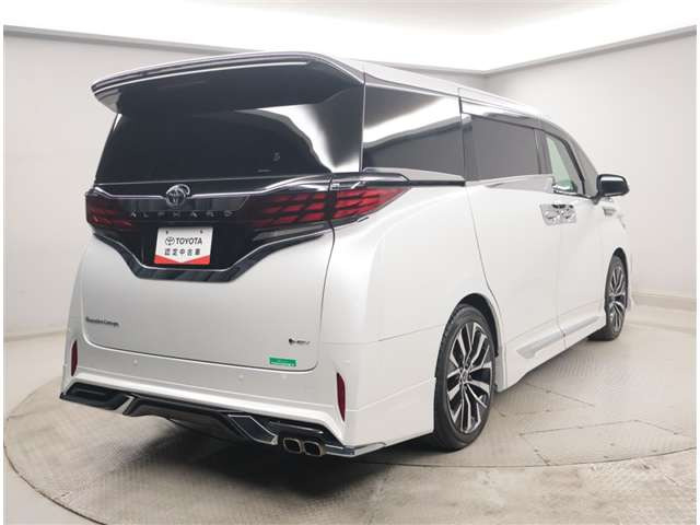 アルファードハイブリッド 2.5 エグゼクティブ ラウンジ