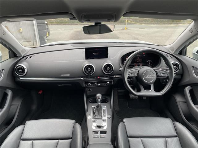 A3スポーツバック30 TFSI スポーツ