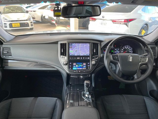 クラウンアスリートハイブリッド 2.5 S ブラックスタイル