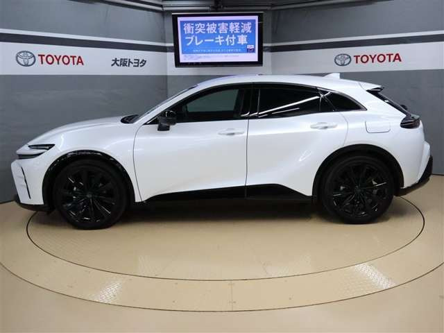 クラウンスポーツ2.5 Z E-Four 4WD