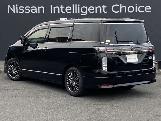 エルグランド2.5 250ハイウェイスターS アーバンクロム 4WD