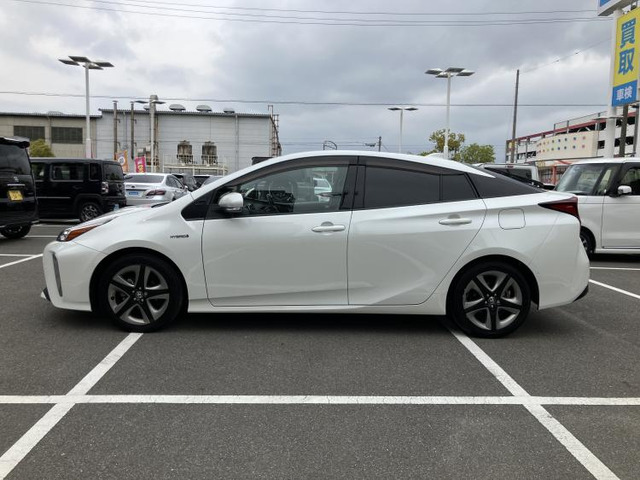 プリウス1.8 A プレミアム ツーリングセレクション