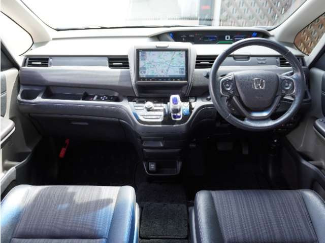 フリード1.5 ハイブリッド EX