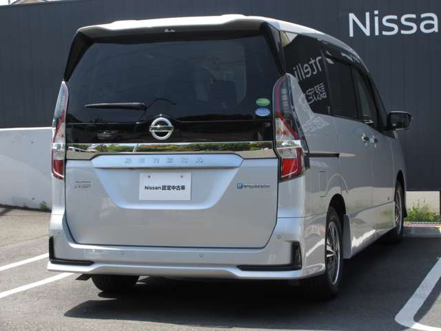 セレナ1.2 e-POWER ハイウェイスターV