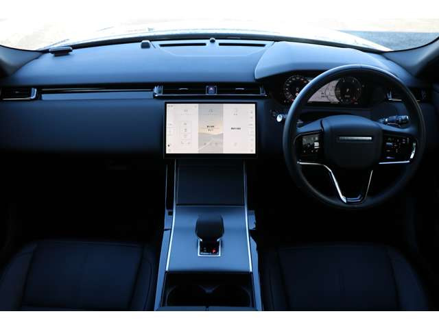 レンジローバーヴェラールS 2.0L D200 ディーゼル 4WD