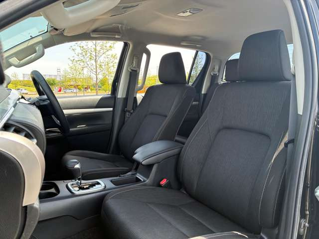 当店ではご契約頂きましたお客様にドライブレコーダーやガラスコーティング施工など、お値段を抑えてご提供させて頂いております。詳細はスタッフまでお気軽にお問い合わせくださいませ。