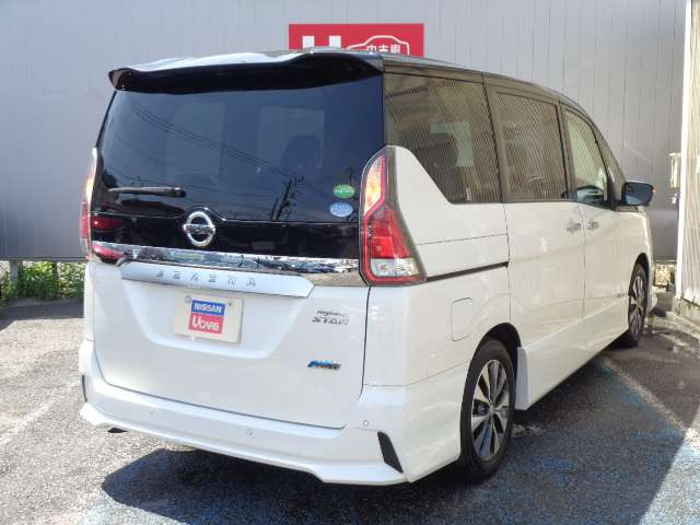 セレナ2.0 ハイウェイスター Vセレクション