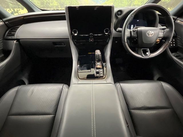 ヴェルファイアハイブリッド 2.5 Z プレミア E-Four 4WD