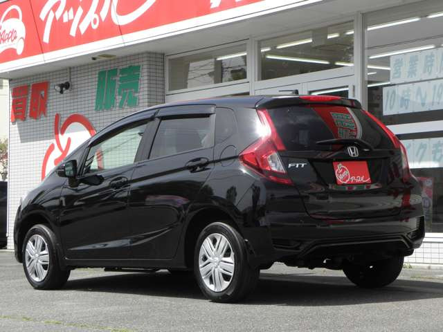 フィット1.3 13G F 4WD