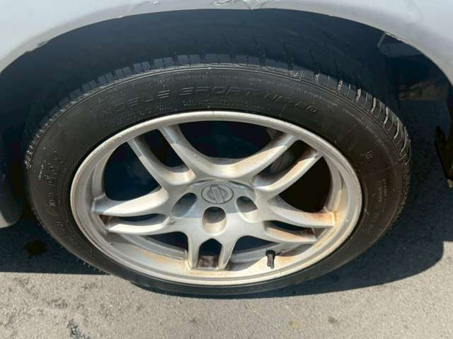 気になるお車がありましたら右の電話番号から直接お店にお問い合わせください。支払方法から車両情報、状態までなんでもご説明させて頂きます。スタッフ一同ご連絡お待ちしております。