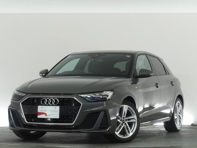 A1スポーツバック25 TFSI Sライン