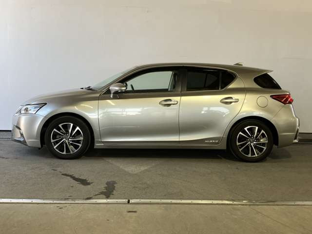 CT200h バージョン L