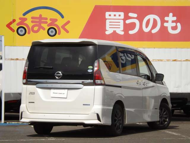 セレナ2.0 ハイウェイスター VセレクションII 4WD