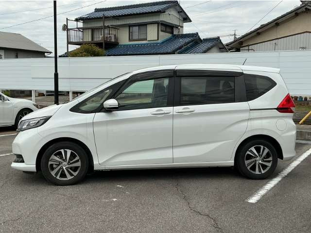 フリード+1.5 ハイブリッド G