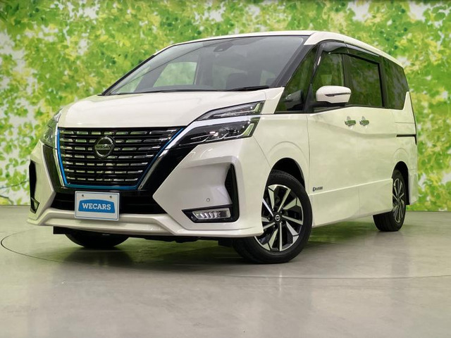 セレナ1.2 e-POWER ハイウェイスターV