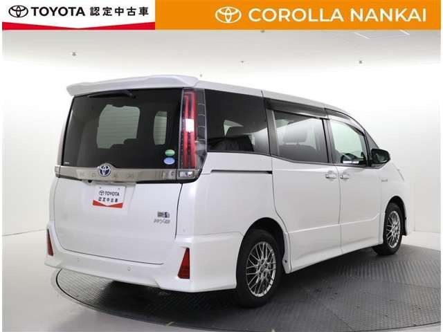 ノア1.8 ハイブリッド Si W×B II