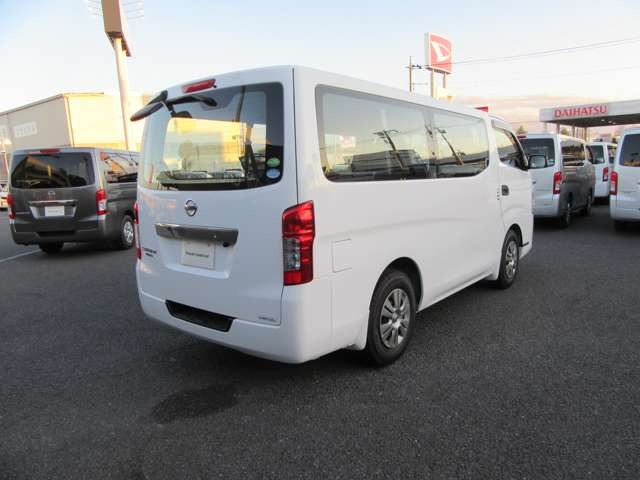 NV350キャラバン2.0 DX ロング