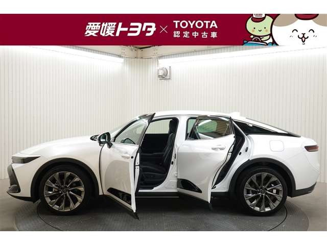 クラウンクロスオーバー2.5 G レザー パッケージ E-Four 4WD