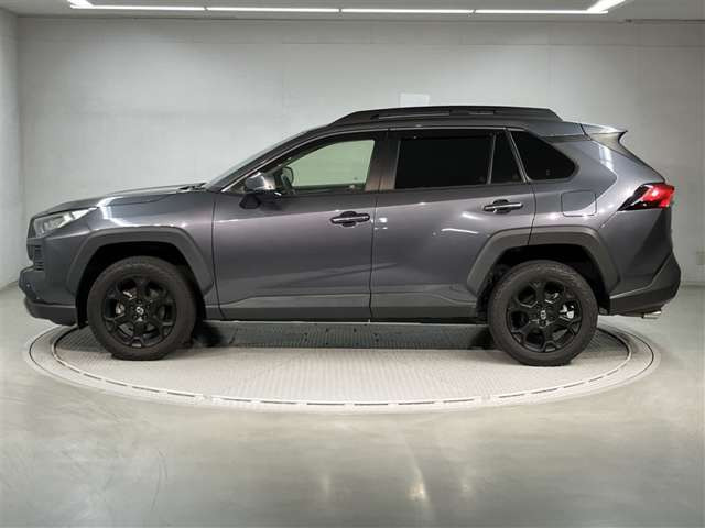 RAV42.0 アドベンチャー オフロードパッケージ 4WD