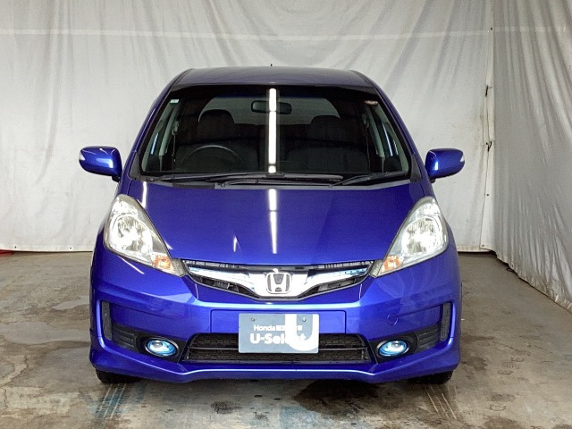 フィットハイブリッド1.5 RS