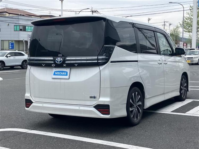 ヴォクシー1.8 ハイブリッド S-Z