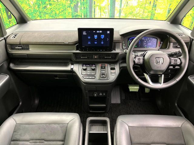 ステップワゴン2.0 e:HEV スパーダ プレミアムライン