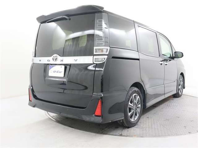 ヴォクシー2.0 ZS 煌III