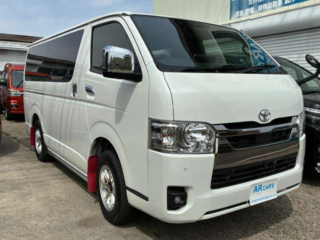 ハイエースバン