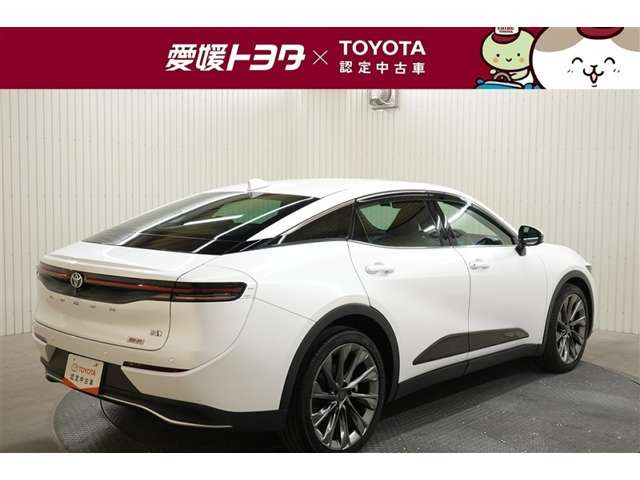 クラウンクロスオーバー2.5 G レザー パッケージ E-Four 4WD