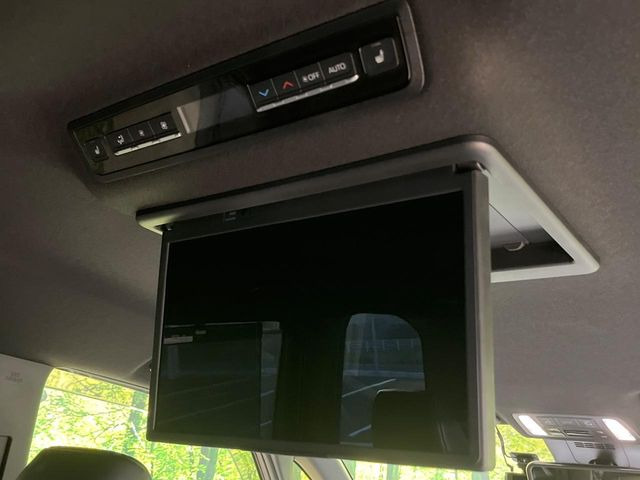 ヴォクシー1.8 ハイブリッド S-Z