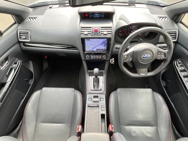 WRXS4 2.0 GT-S アイサイト 4WD