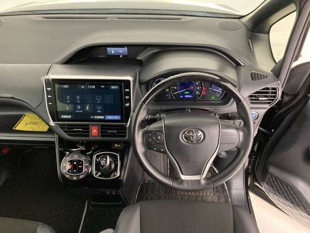 ノア1.8 ハイブリッド Si W×B II