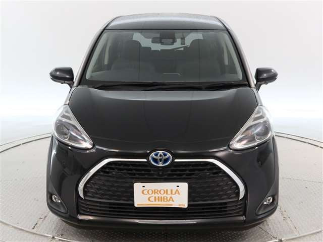 シエンタハイブリッド 1.5 ファンベース G クエロ