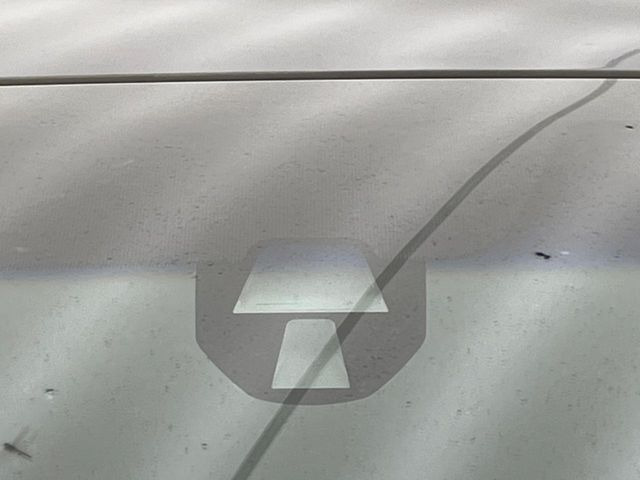 シャトル1.5 ハイブリッド X