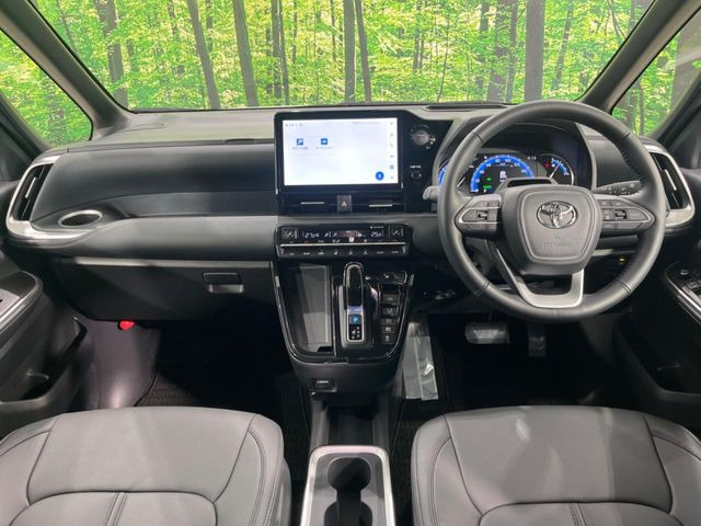 ノア1.8 ハイブリッド S-Z