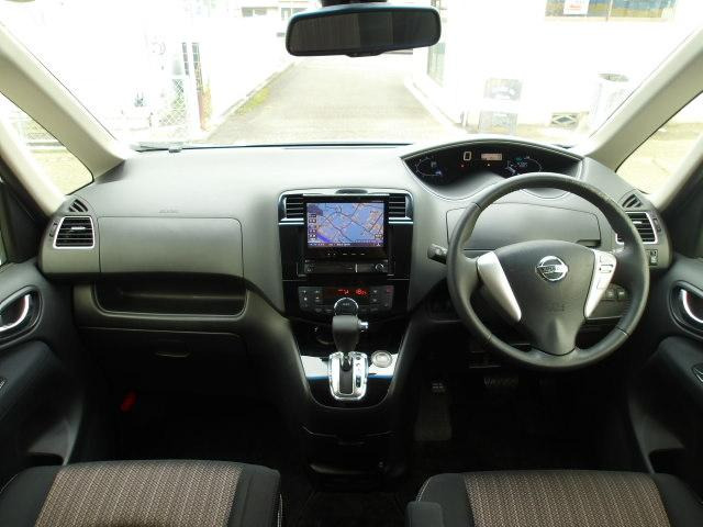 セレナ2.0 ハイウェイスター V エアロモード+Safety S-HYBRID アドバンスドSafetyパッケージ