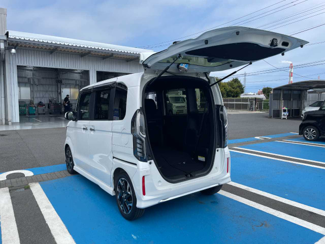 N-BOXカスタムL