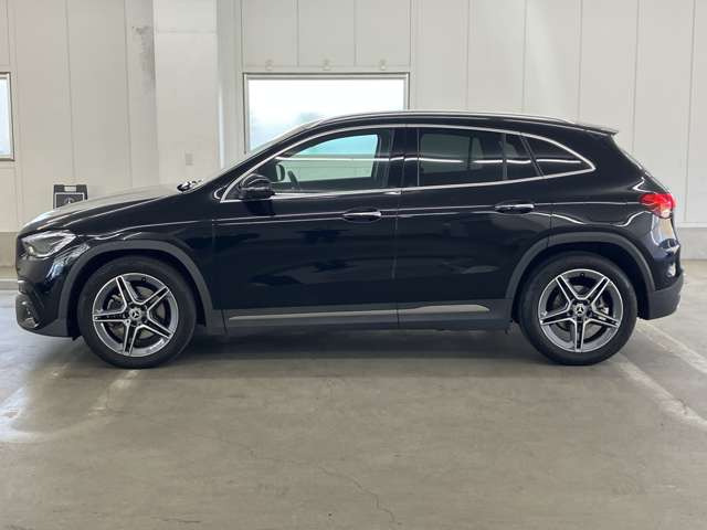 GLAクラスGLA180 AMGラインパッケージ