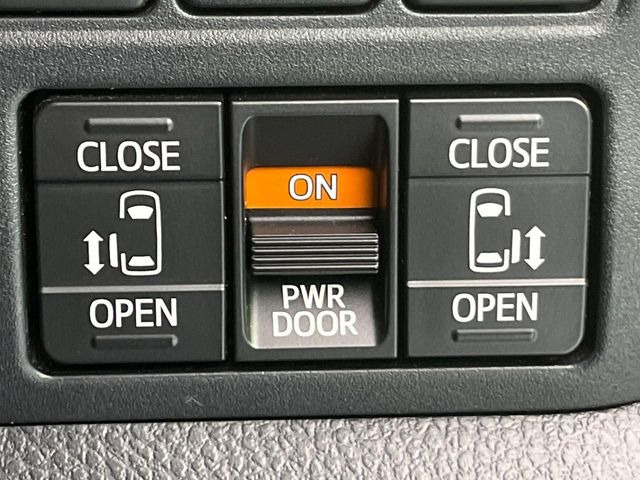 ヴォクシー1.8 ハイブリッド ZS 煌II